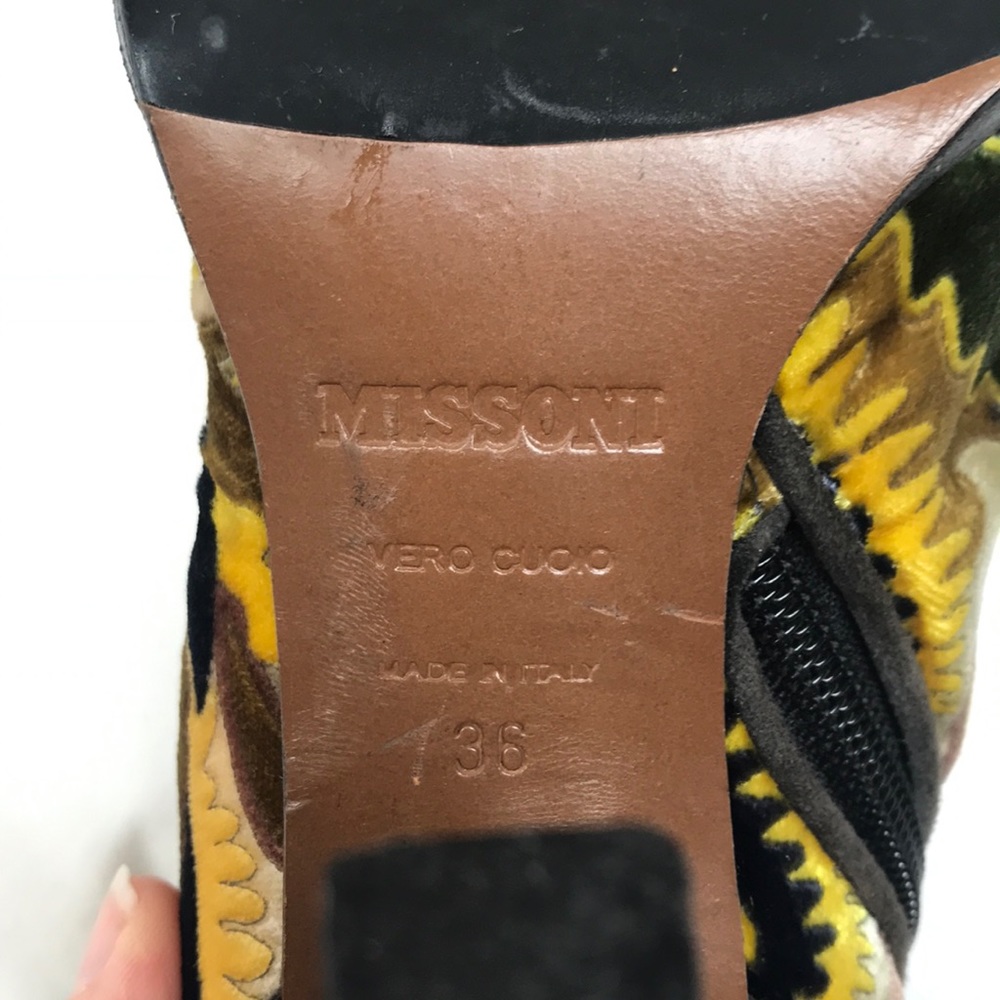 Booties - Picture 3 of 4